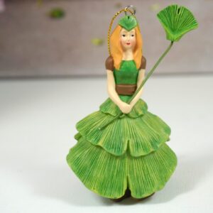 Deko Figur Blumenmädchen Gingkomädchen zum Hängen