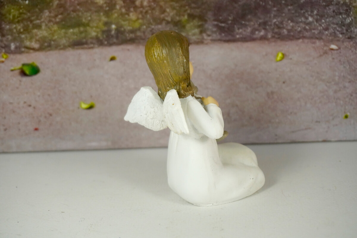 Dekofigur Schutzengel Engel Mädchen Lisa Weiss mit Bärchen 10 cm